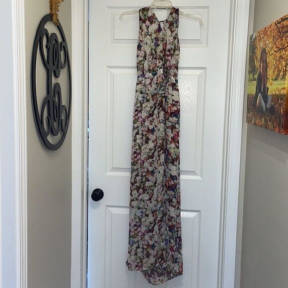 Guess Watercolor Floral Halter Maxi Dress - Picture 4 of 14